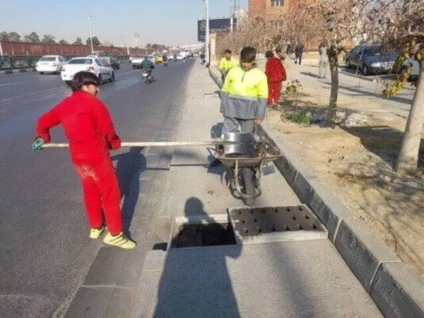 لایروبی نقاط نیازمند ایلام به‌صورت محله‌ای انجام می‌شود