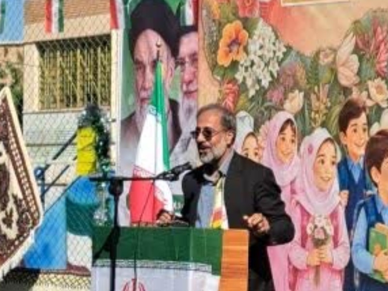 آموزه‌های قرآنی زیربنای تربیت نسل آینده قرار گیرد