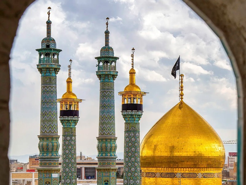 حضرت معصومه (س) بانوی علم‌دار علم و ولایت