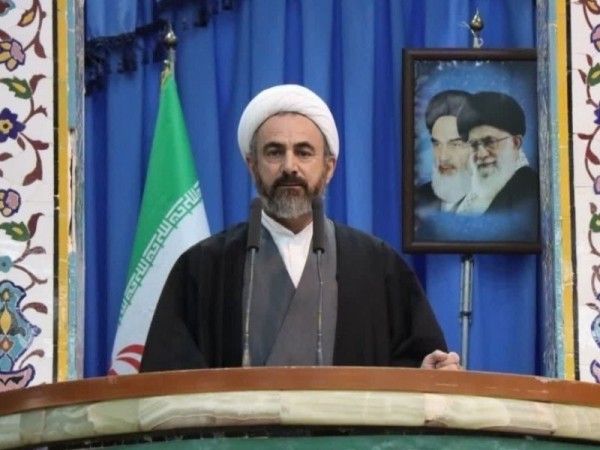 ایران دیپلماسی را در کنار دفاع از حقوق خود دنبال می‌کند