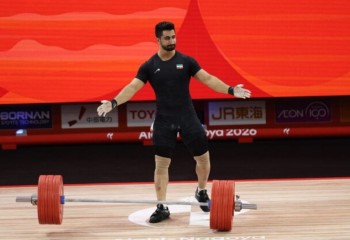 علی عالی‌پور با ثبت ۳۹۸ کیلوگرم طلایی شد
