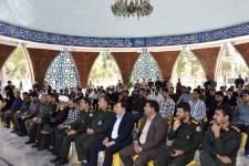 برگزاری گرامیداشت روز سرباز در گلزار شهدای ایلام