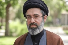 نماز پشتوانه مستحکم مبارزه با شیاطین است