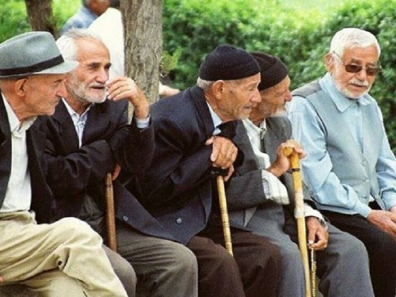 مسئله سالمندی و چالش‌های جمعیتی در ایلام
