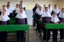 دانش‌آموزان ایلام به یاد ماکان ایستادند