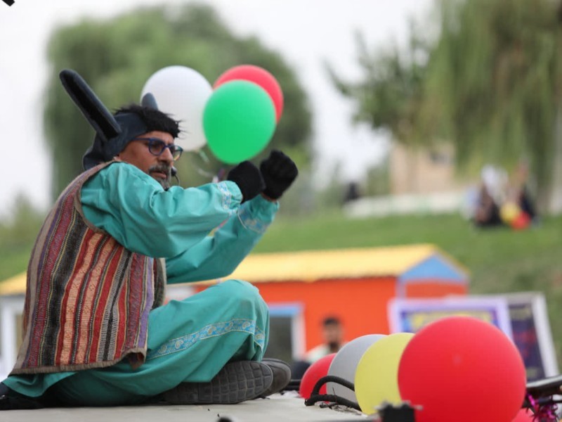 آسمان ایلام رنگی شد