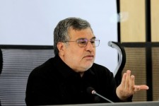 افزایش حقوق بازنشستگان را پیگیری می‌کنیم