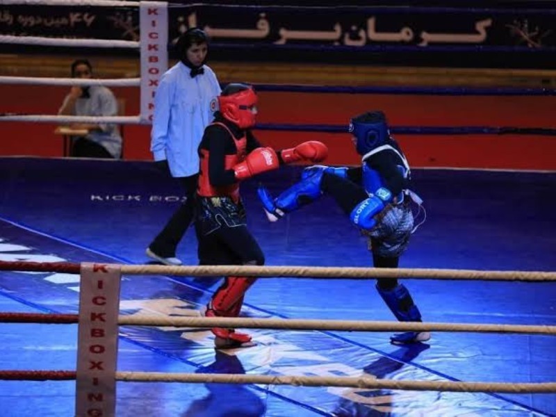 مسابقات کیک‌بوکسینگ بانوان قهرمانی استان ایلام برگزار شد