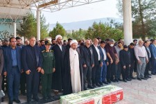 تشییع پیکر مادر شهیدان عباس و باقر ملکی