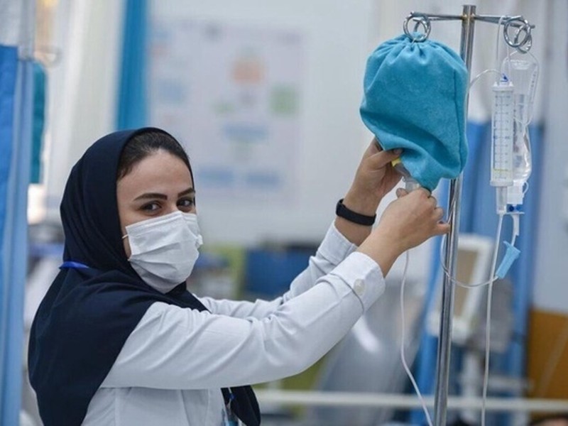 پرستاران ایلام؛ از شیفت‌ تا انتظار برای مطالبات