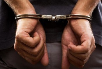 دستگیری متهم متواری سرقت طلاجات در ایلام