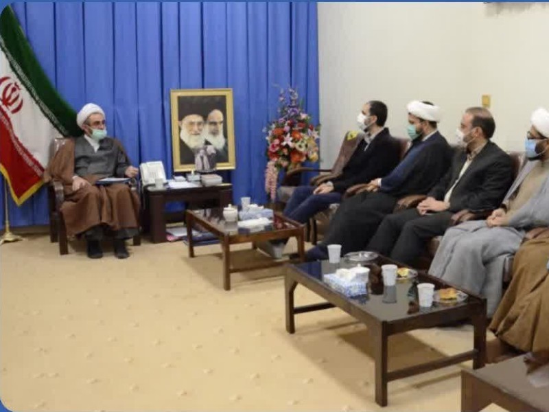 زیرساخت های فرهنگی و دینی در استان ایلام تقویت شود/ ساخت خانه های عالم در مناطق روستایی استان ضروری است