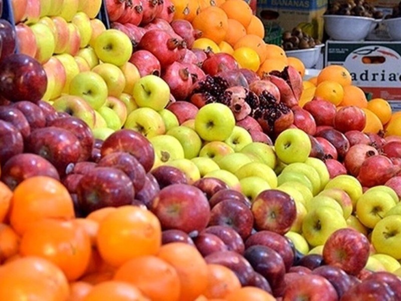 ۳۷۵ تن میوه شب عید در ایلام توزیع میشود ۳۷۵ تن میوه شب عید در ایلام توزیع میشود