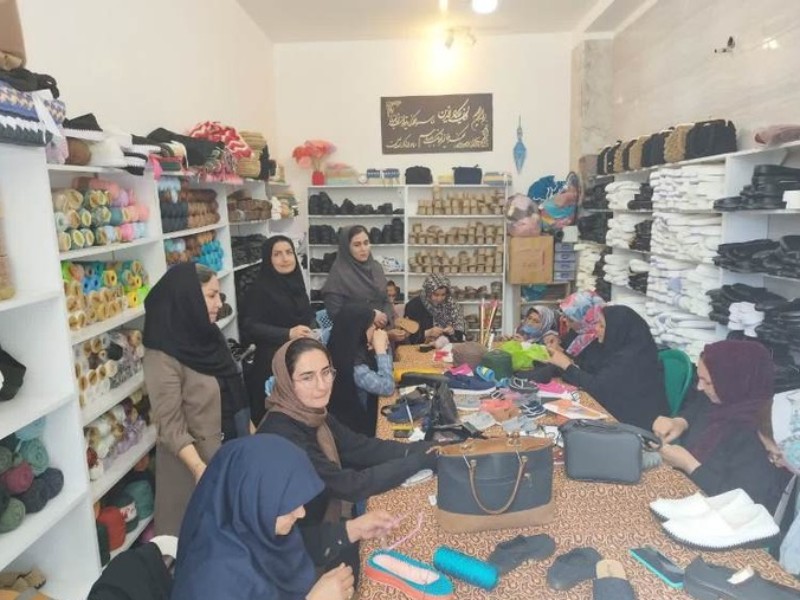فعالیت ۲۶ کارگاه صنایعدستی در آبدانان فعالیت ۲۶ کارگاه صنایعدستی در آبدانان