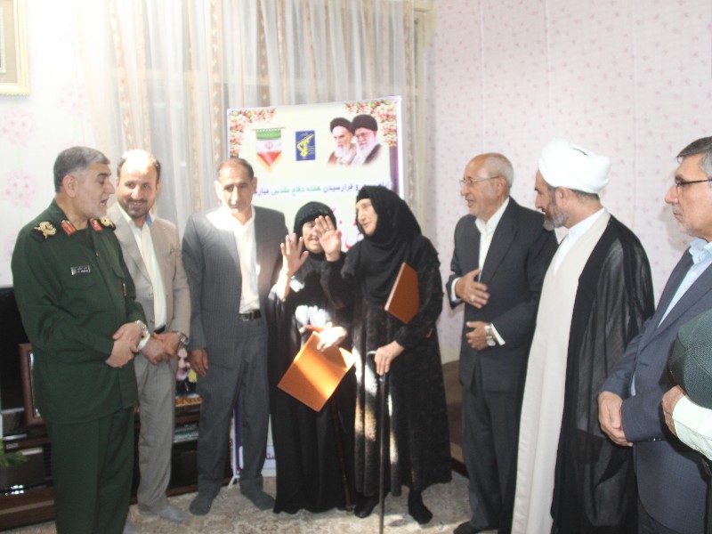 رزمایش فرهنگی «رهروان شهدا» در ایلام آغاز شد رزمایش فرهنگی «رهروان شهدا» در ایلام آغاز شد