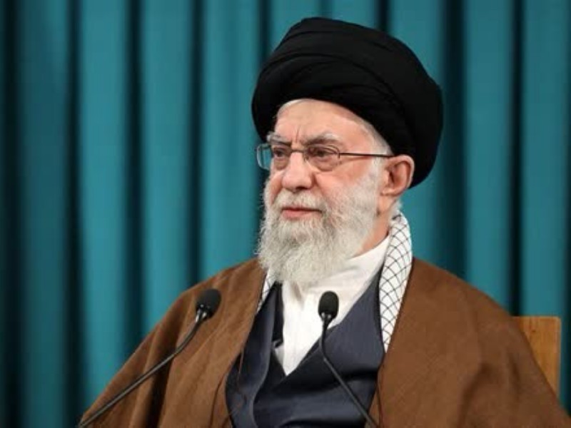 کسانی که پیشرفت کشور را دوست دارند با حضور در انتخابات آن را نشان دهند