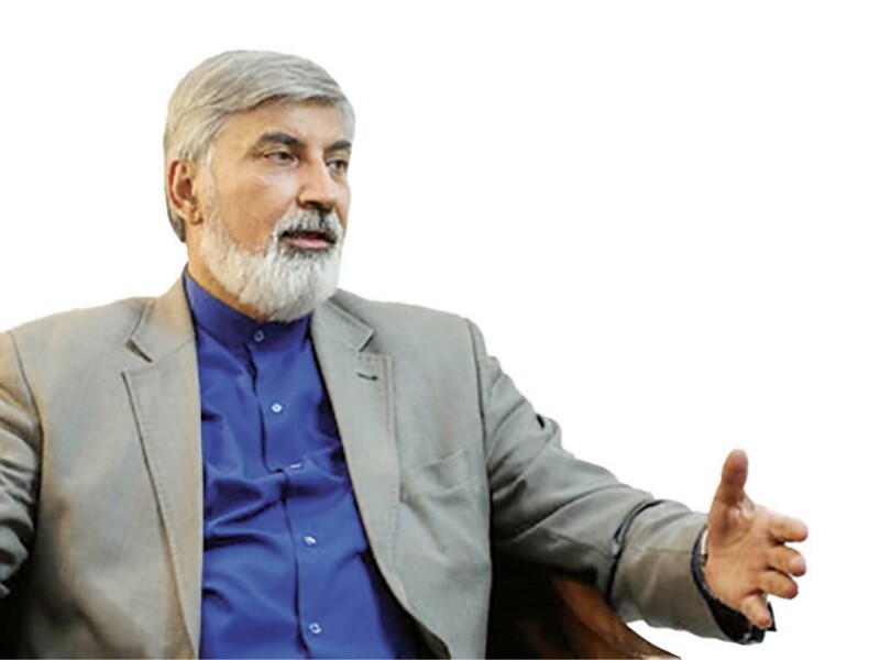 پزشکیان از اوضاع کشور بیاطلاع است پزشکیان از اوضاع کشور بیاطلاع است