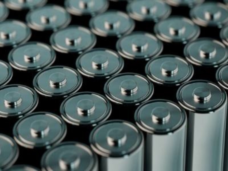 توسعه اولین باتری آلومینیومی - یونی غیرسمی جهان توسعه اولین باتری آلومینیومی - یونی غیرسمی جهان