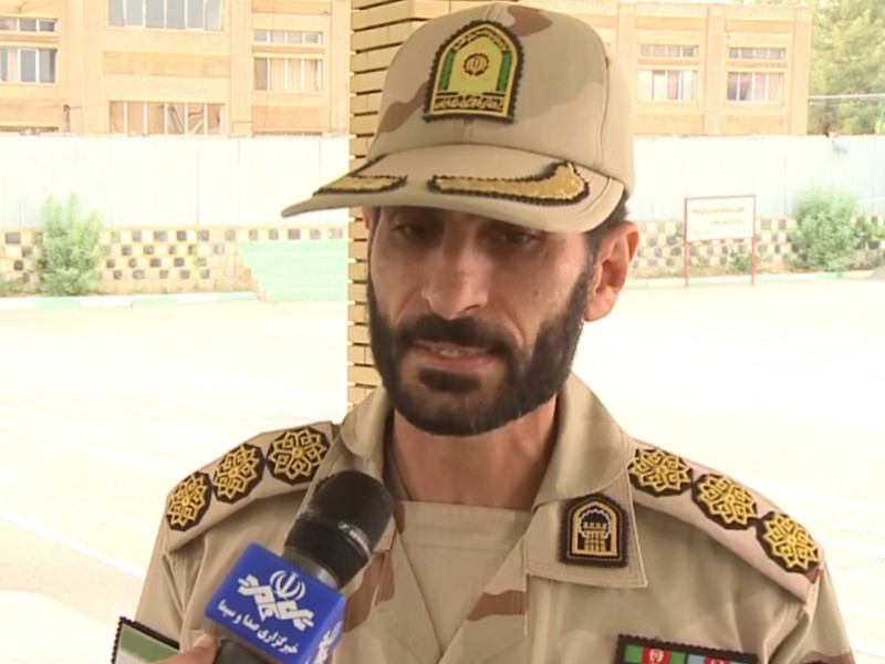 دشمن نمی‌تواند صف مردم را از انقلاب جدا کند