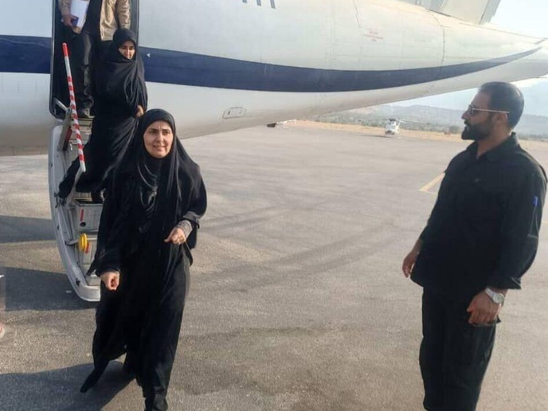 وزیر راه و شهرسازی وارد ایلام شد وزیر راه و شهرسازی وارد ایلام شد