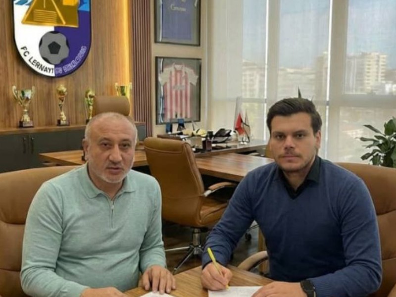 دروازه‌بان ۲۰ساله آبدانانی به لرناین آرتساخ ارمنستان پیوست