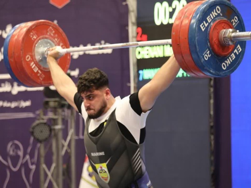 ورزشکار ایلامی رکورد جهانی وزنه‌برداری نوجوانان را شکست