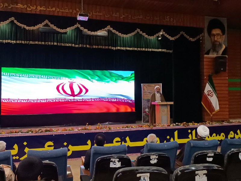 نسل جوان باید با میراث ایثار و شهادت آشنا شوند