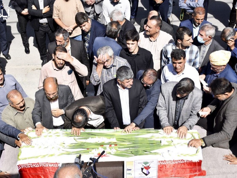 برگزاری مراسم تشییع پیکر سلام امینی در ایلام