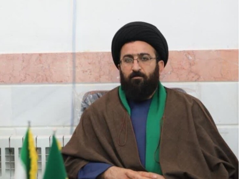 ایستادگی ملت ایران ریشه در عاشورا دارد
