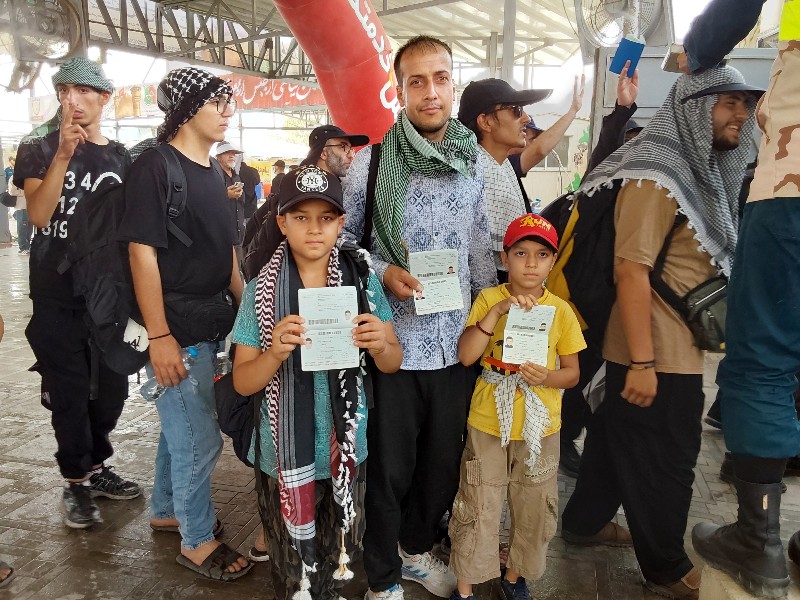 ۳۷۸ هزار زائر از مرز مهران عبور کردند ۳۷۸ هزار زائر از مرز مهران عبور کردند