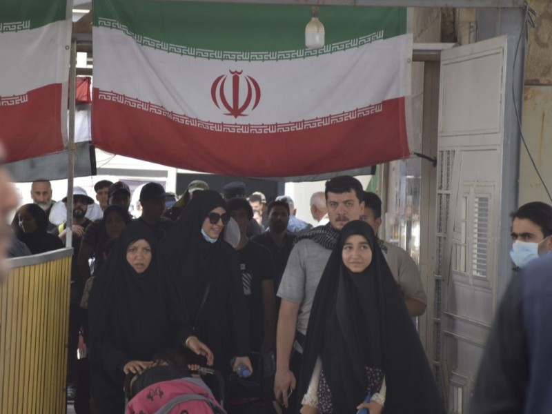 تردد روزانه ۱۵ هزار نفر از مرز مهران