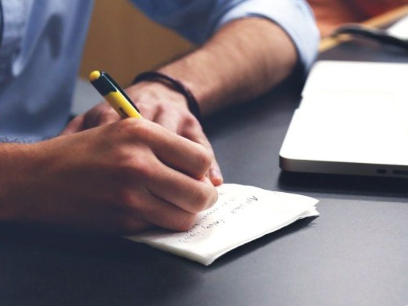 مدیر موردنظر در دسترس نمیباشد مدیر موردنظر در دسترس نمیباشد