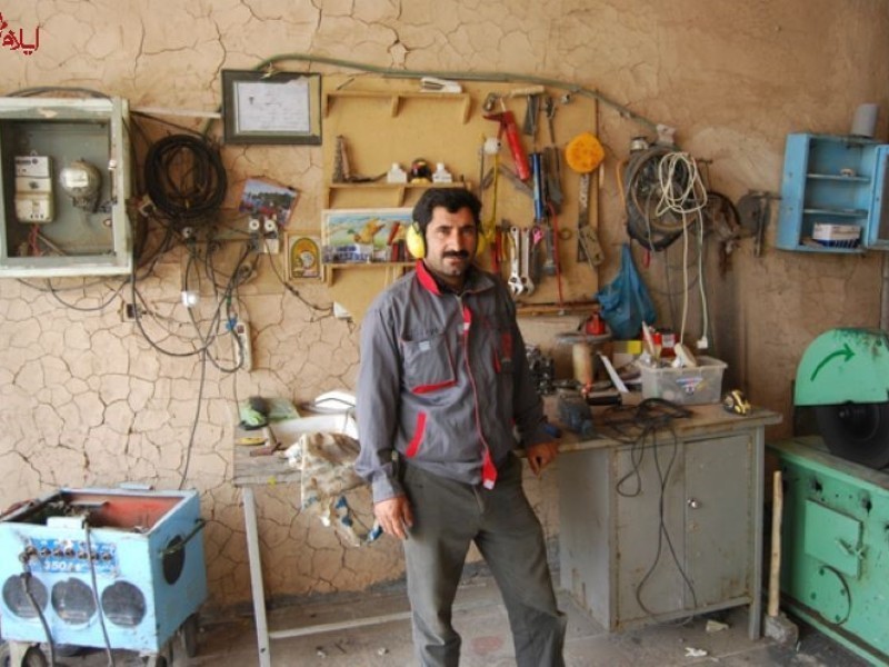 روایتی از مخترع بسیجی آبدانانی؛ از توری‌بافی تا باران‌سازی