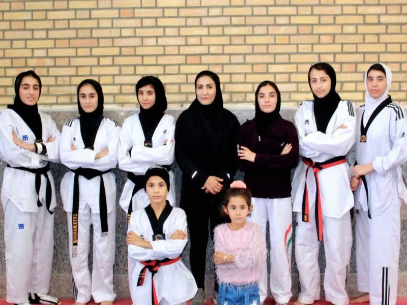 کمبود امکانات مانع قهرمانی مربی ایلامی نشد کمبود امکانات مانع قهرمانی مربی ایلامی نشد