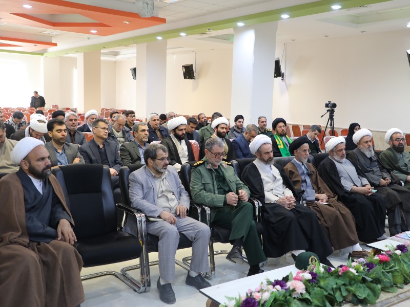 برگزاری همایش فعالان مردمی اعتکاف در ایلام