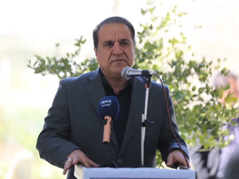 ملت ایران با اقتدار از کشور دفاع می‌کنند