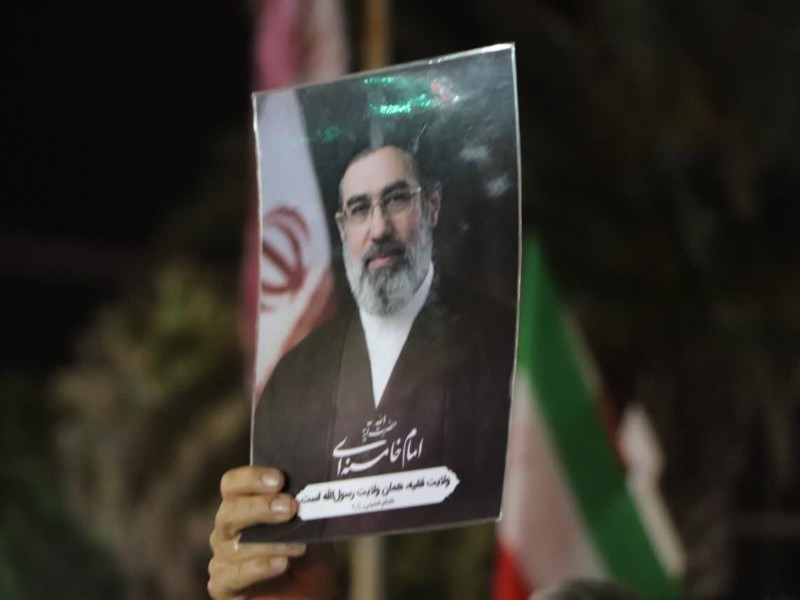 طنین وحدت در درهشهر با حضور پرشور بانوان طنین وحدت در درهشهر با حضور پرشور بانوان