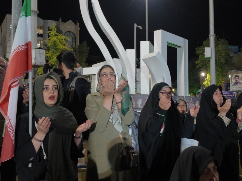 پایبند به وطن و آرمان‌های انقلاب هستیم