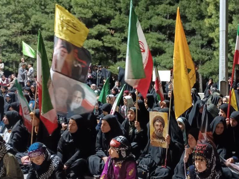 برگزاری یادواره شهدای بمباران هوایی شهر ارکواز برگزاری یادواره شهدای بمباران هوایی شهر ارکواز