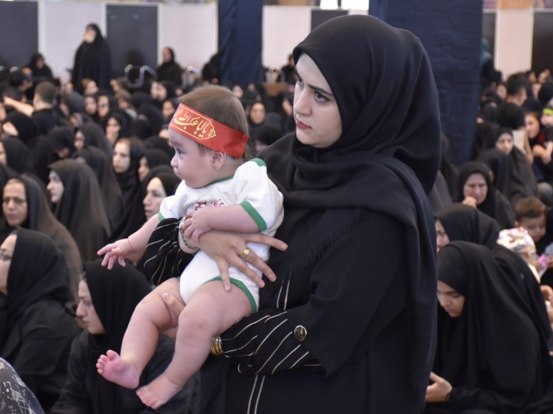 همایش شیرخوارگان حسینی در ایلام برگزار شد همایش شیرخوارگان حسینی در ایلام برگزار شد
