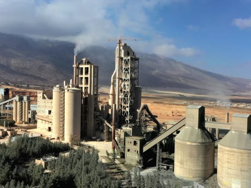 کاهش تولید سیمان ایلام در پی محدودیت‌های انرژی