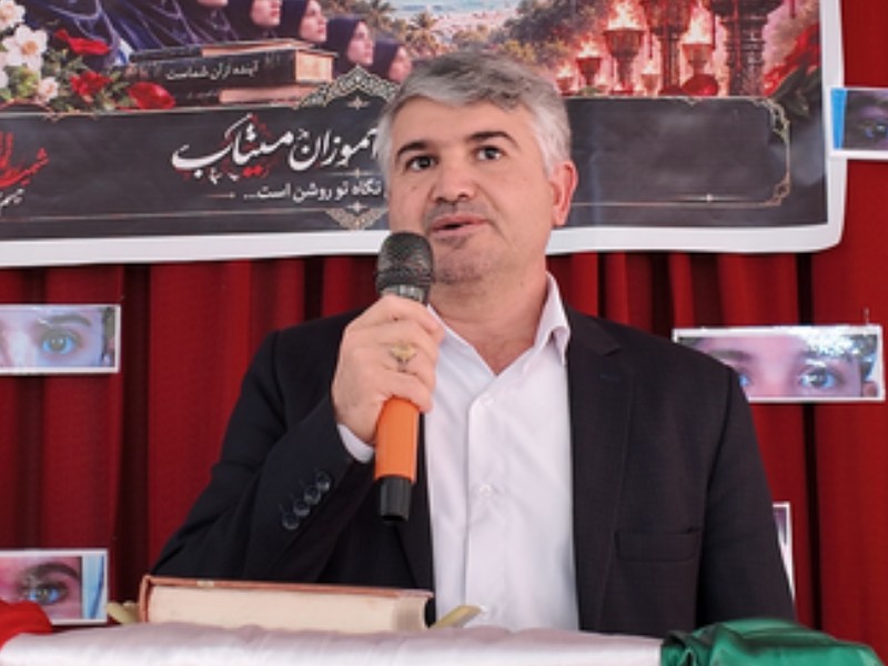 آغاز سال تحصیلی ۶ هزار دانشآموز در مهران آغاز سال تحصیلی ۶ هزار دانشآموز در مهران